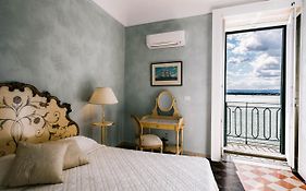 Dimora Di Ulisse Sea View Holiday Apartment